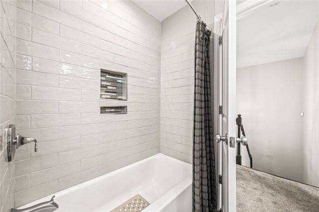 4800 Shiloh View Drive, Dayton, OH 45415