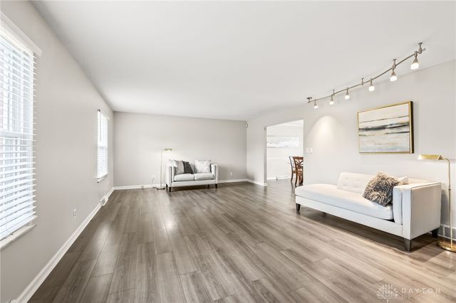 4800 Shiloh View Drive, Dayton, OH 45415