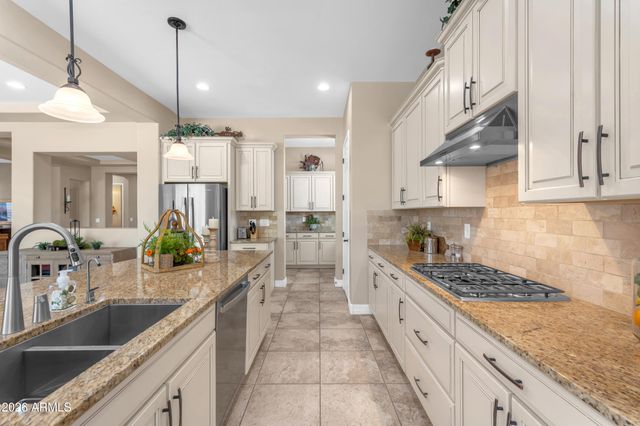 6834 S JACQUELINE Way, Gilbert, AZ 85298