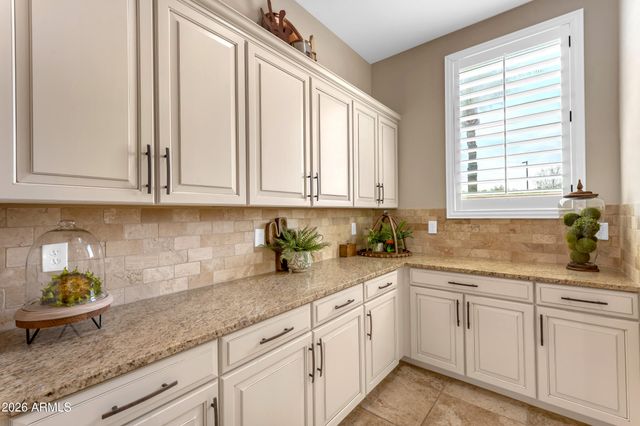 6834 S JACQUELINE Way, Gilbert, AZ 85298