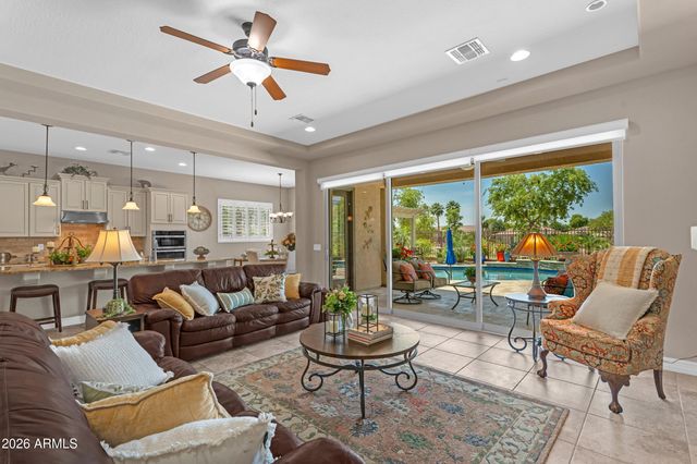 6834 S JACQUELINE Way, Gilbert, AZ 85298