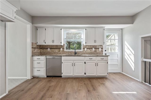 14621 W 89th Street, Lenexa, KS 66215