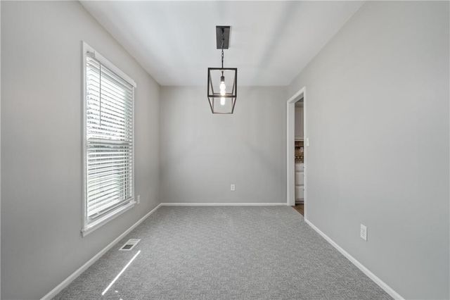 14621 W 89th Street, Lenexa, KS 66215