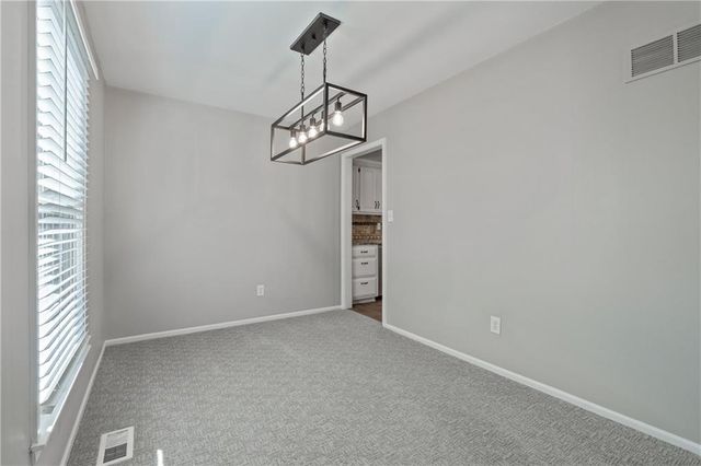 14621 W 89th Street, Lenexa, KS 66215