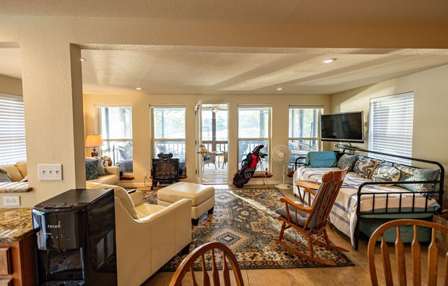 30641 E 5th Street, Afton, OK 74331