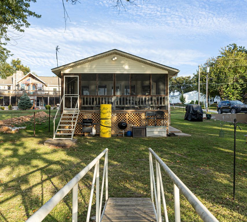 30641 E 5th Street, Afton, OK 74331