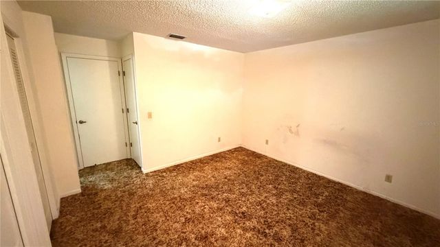 2016 WOODBRIDGE LANE, Lakeland, FL 33813