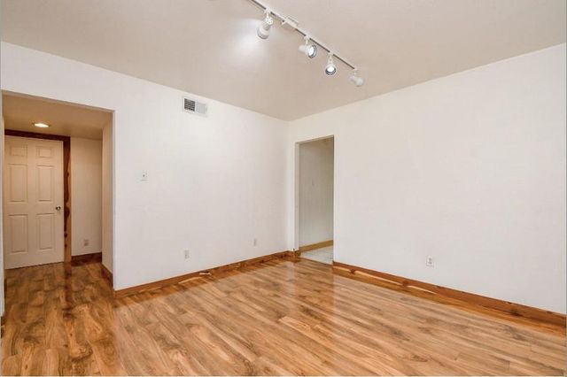 7233 Beechnut Street A, Houston, TX 77074