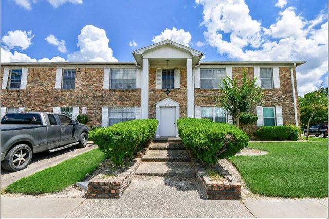 7233 Beechnut Street A, Houston, TX 77074
