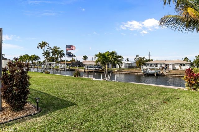 4528 SE 1st PL, Cape Coral, FL 33904