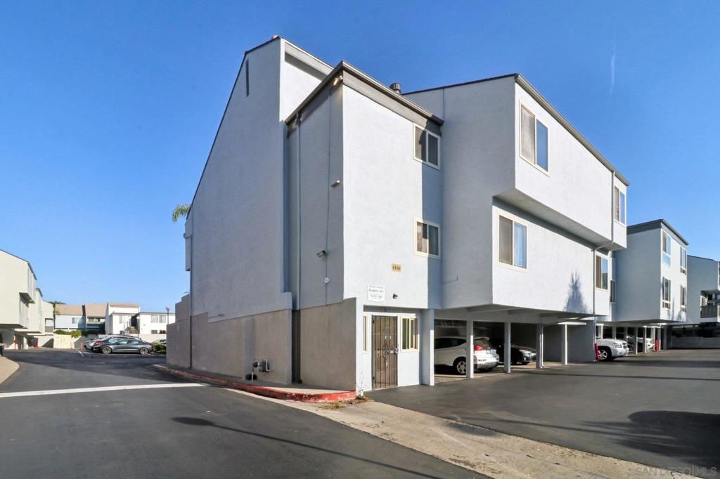 4186 Mount Alifan J, San Diego, CA 92111