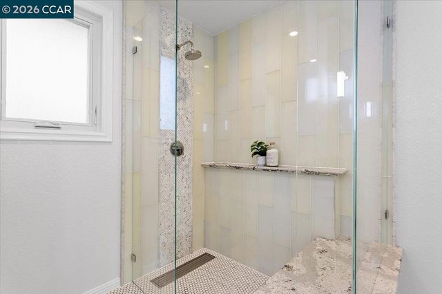 1306 Brookside Dr, Danville, CA 94526