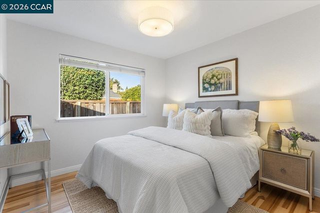 1306 Brookside Dr, Danville, CA 94526