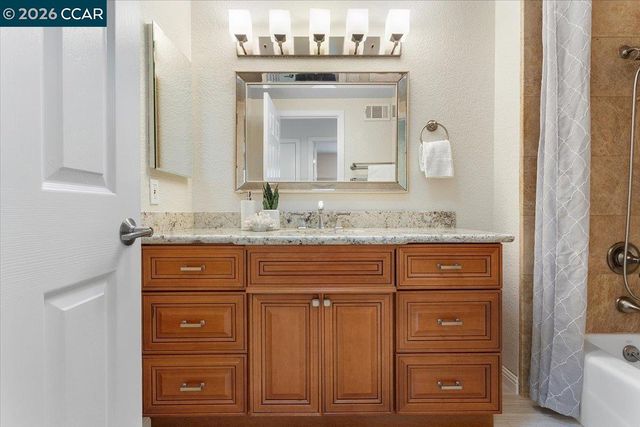 1306 Brookside Dr, Danville, CA 94526