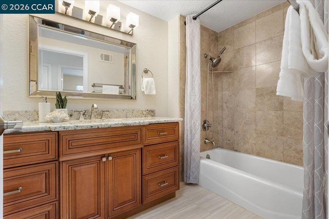 1306 Brookside Dr, Danville, CA 94526