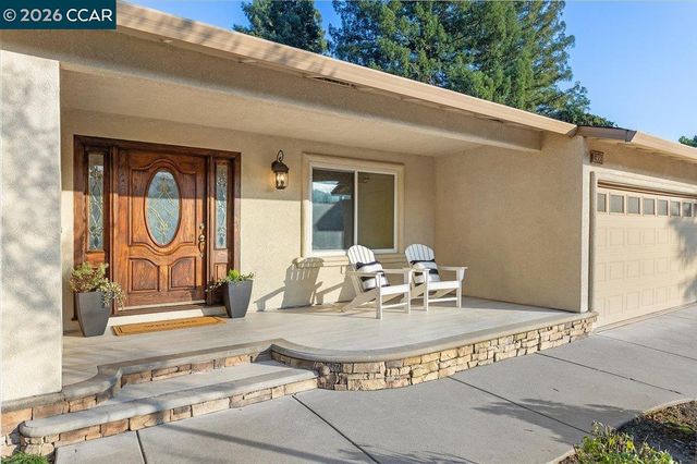 1306 Brookside Dr, Danville, CA 94526