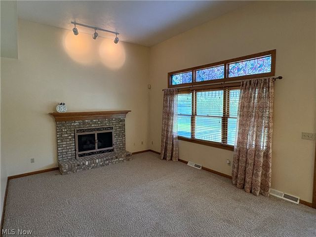 19457 Stony Point Drive, Strongsville, OH 44136