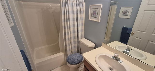 19457 Stony Point Drive, Strongsville, OH 44136