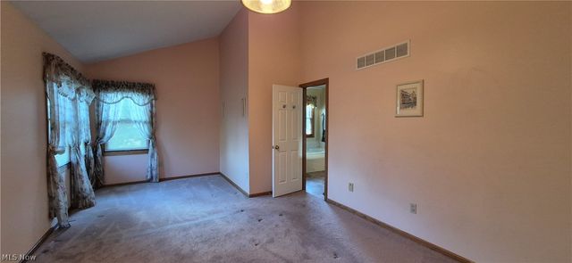 19457 Stony Point Drive, Strongsville, OH 44136