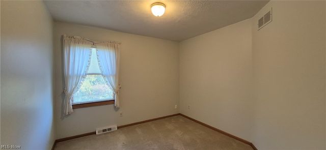 19457 Stony Point Drive, Strongsville, OH 44136
