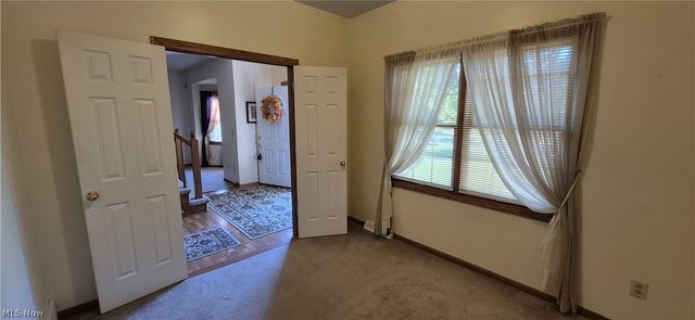 19457 Stony Point Drive, Strongsville, OH 44136
