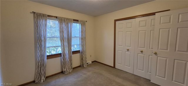 19457 Stony Point Drive, Strongsville, OH 44136