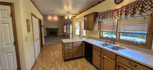19457 Stony Point Drive, Strongsville, OH 44136