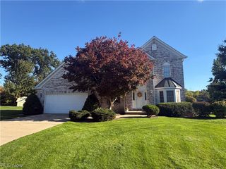 19457 Stony Point Drive, Strongsville, OH 44136