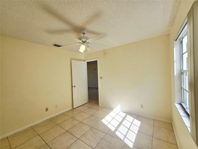 6802 STONES THROW CIRCLE N 14206, St Petersburg, FL 33710