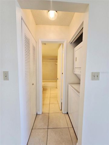 6802 STONES THROW CIRCLE N 14206, St Petersburg, FL 33710
