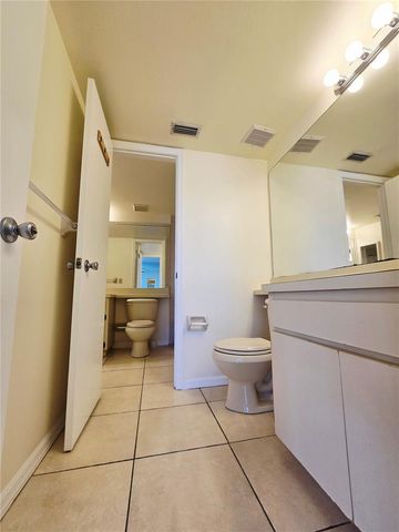 6802 STONES THROW CIRCLE N 14206, St Petersburg, FL 33710