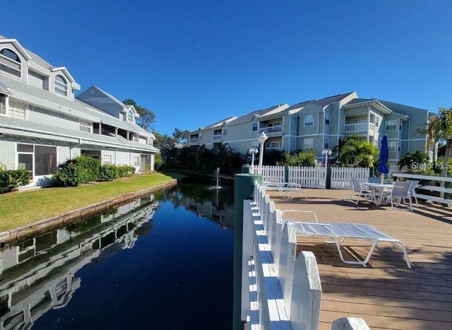 6802 STONES THROW CIRCLE N 14206, St Petersburg, FL 33710