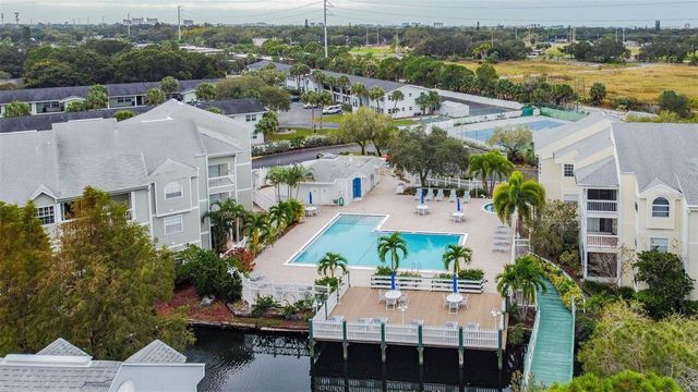 6802 STONES THROW CIRCLE N 14206, St Petersburg, FL 33710