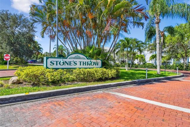 6802 STONES THROW CIRCLE N 14206, St Petersburg, FL 33710