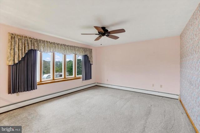 1598 DRUCK VALLEY ROAD, York, PA 17406