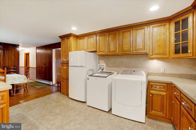 1598 DRUCK VALLEY ROAD, York, PA 17406