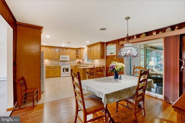 1598 DRUCK VALLEY ROAD, York, PA 17406