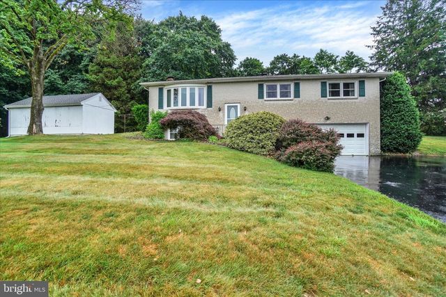 1598 DRUCK VALLEY ROAD, York, PA 17406