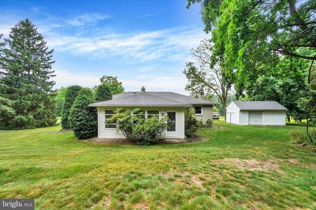 1598 DRUCK VALLEY ROAD, York, PA 17406