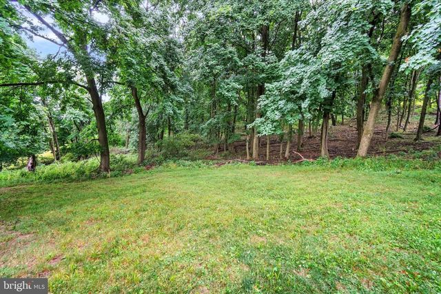1598 DRUCK VALLEY ROAD, York, PA 17406