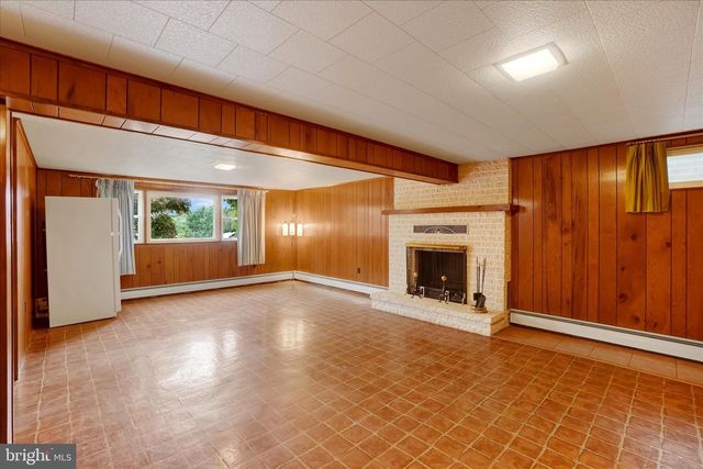 1598 DRUCK VALLEY ROAD, York, PA 17406