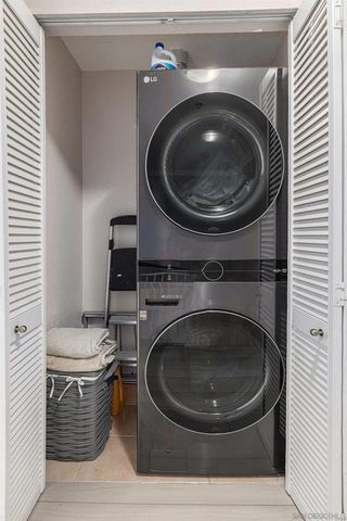 1277 Kettner Blvd 102, San Diego, CA 92101