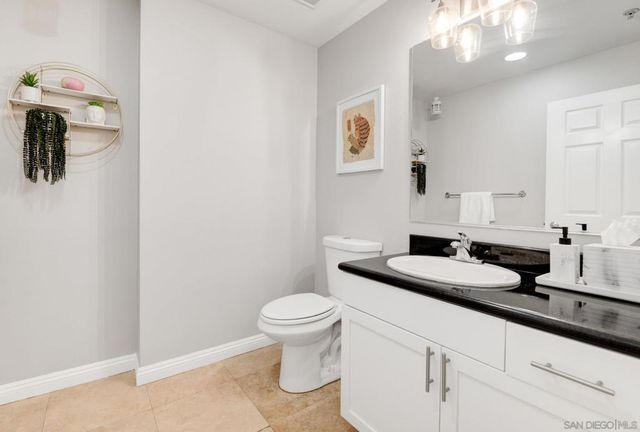 1277 Kettner Blvd 102, San Diego, CA 92101