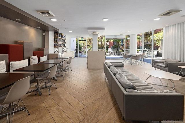 1277 Kettner Blvd 102, San Diego, CA 92101