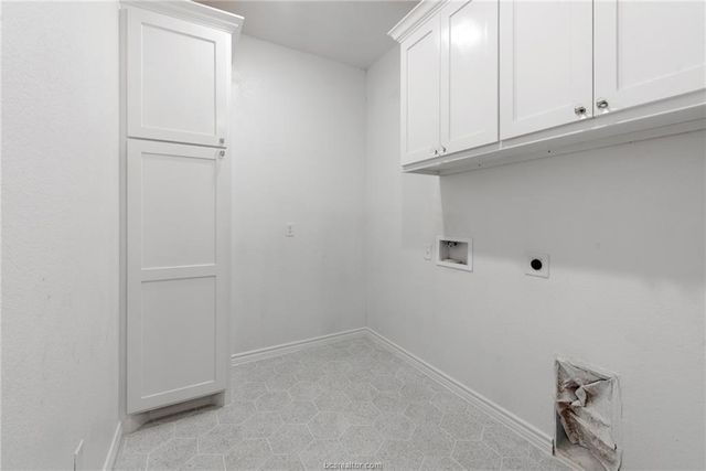 2901 Bombay Court, Bryan, TX 77808