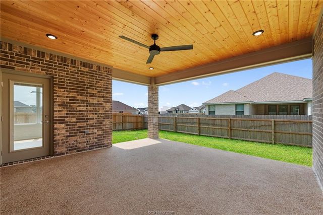 2901 Bombay Court, Bryan, TX 77808