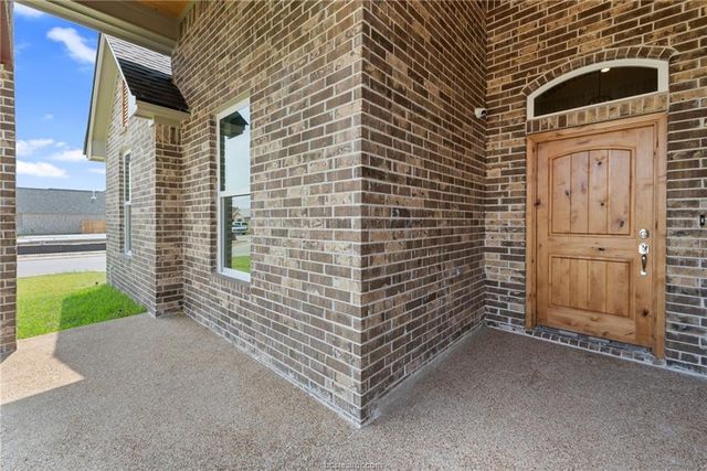 2901 Bombay Court, Bryan, TX 77808