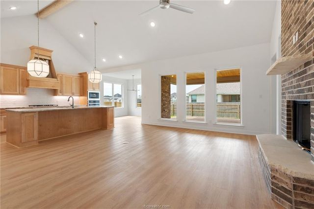 2901 Bombay Court, Bryan, TX 77808
