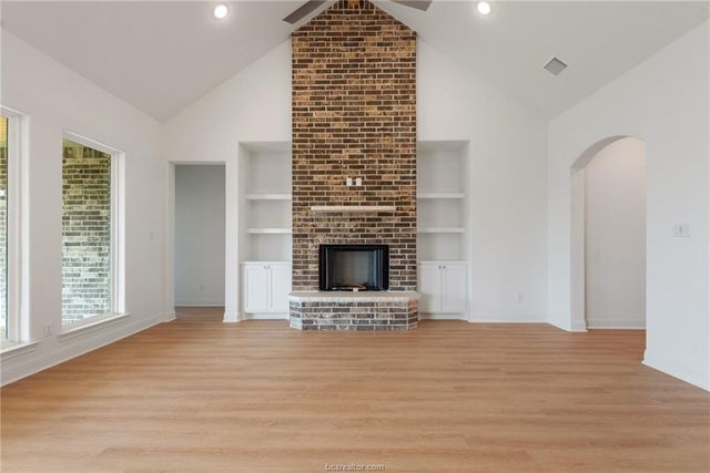 2901 Bombay Court, Bryan, TX 77808