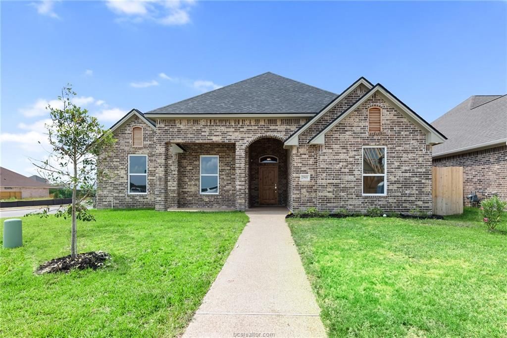 2901 Bombay Court, Bryan, TX 77808